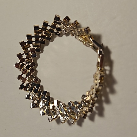 LUND Black & Clear Rhinestone on Silvertone 7" Long Bracelet - Picture 5 of 8